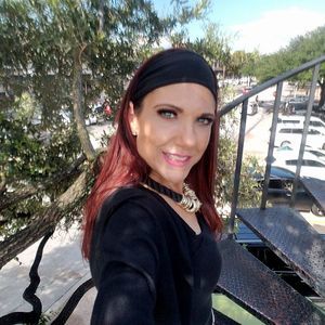 Meet your Posher, Stacey